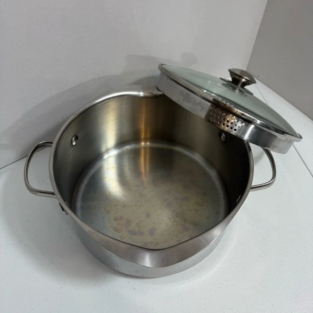 WearEver 5.5 Quart Stainless Steel Stock‎ Pot with Glass Lid Double Pour Spouts